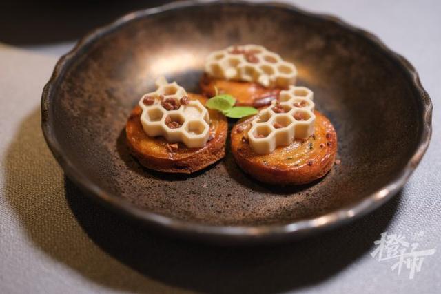 花胶煲干菜 2026年花胶菜干汤功效与禁忌