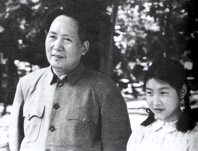 1966年，李讷拜访李敏，李敏开门见山的问到：你来找我有什么事？