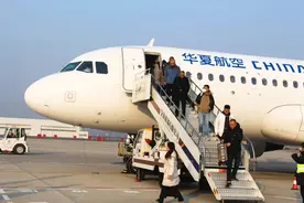 听一场天津相声 赴一场繁花盛宴 安康机场新开天津⇌安康⇌昆明航线！图片