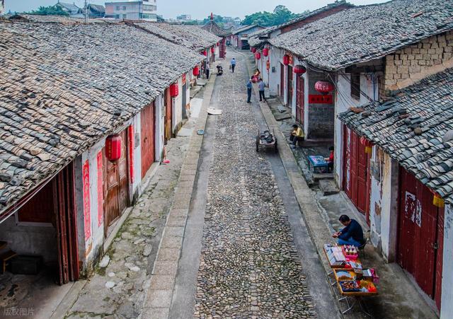 劝您去趟韶关：拜南华寺六祖，走千年珠玑巷，这才是老广东的味道