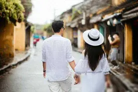 女人一旦给不了你这个，说再多也不是真心，男人别傻傻不知道看到图片