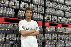 又挣200万！徐杰接最新代言 朱总给他的补贴 宏远商业价值最高球星图片