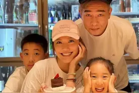 陈小春突传消息！应采儿发声：“全是骗子”图片