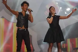 花开的时候你就来看我阿宝 ＆ 张冬玲图片