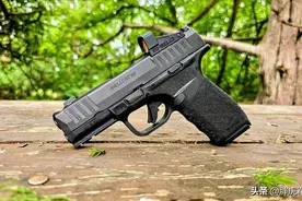 最佳紧凑型手枪：日常携带的小王者图片