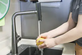 一年换了3个水槽后我懂了，远离5个“销售陷阱”，才能选好水槽图片