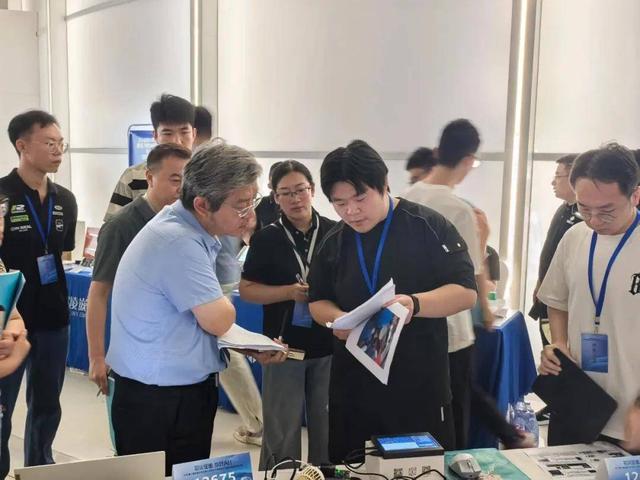 2025全国大学生嵌入式芯片与系统设计竞赛总决赛即将启幕