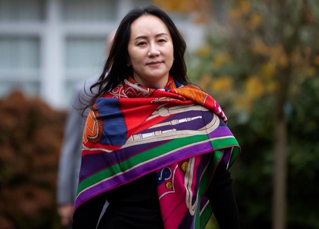 官媒发文	，53岁孟晚舟再破天花板，让任正非和整个商界刮目相看