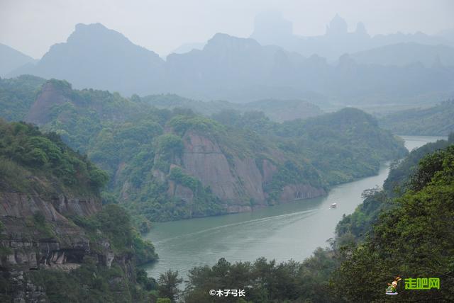别再往广深挤了！广东周边这8大奇景，人少景美，说走就走