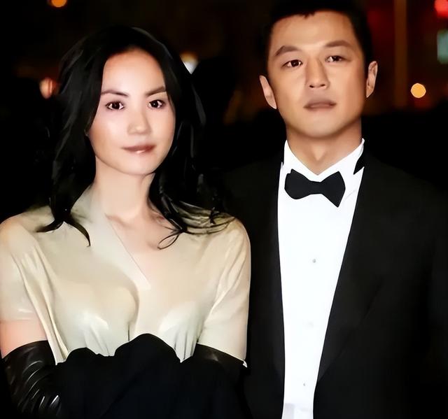 王菲没想到	，自己负债累累的前夫李亚鹏，如今凭一个举动口碑暴增