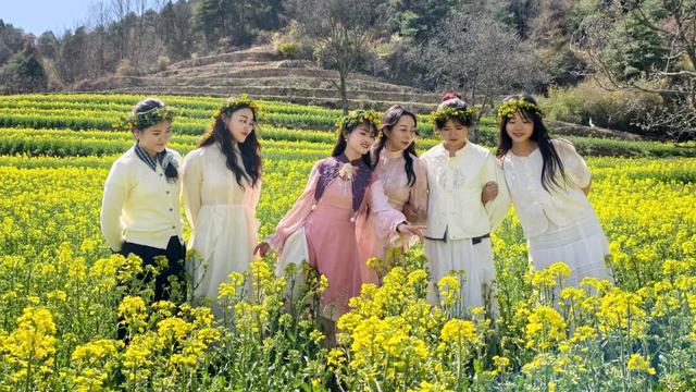 万亩花海迎宾客！第三届“诗韵大河·金色花海”农文旅推介暨促消费活动预告来啦～