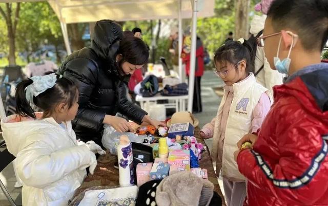 2.5万人打卡！胡同里的“设计周”刷屏——