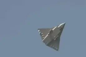 不是战斗机而是空中巡洋舰！西方人眼中的中国六代机，原来长这样图片