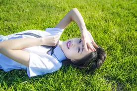 越喜欢你，越不搭理你的四个星座女图片