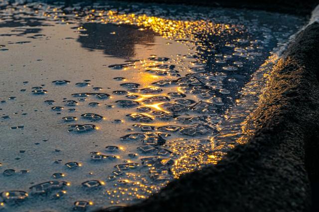 “金矿游”火了！游客花30元可淘金，沉浸式体验引爆黄金旅游热