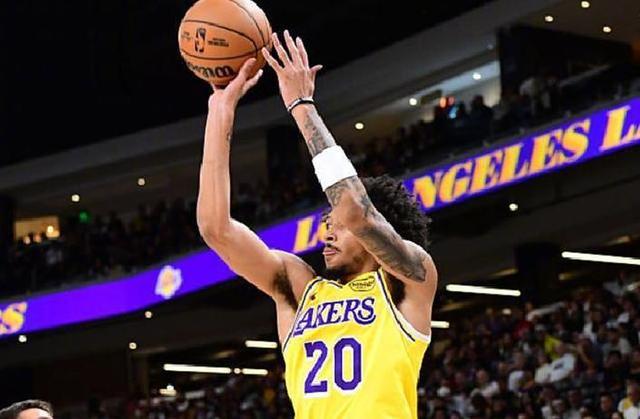 团结！东契奇缺阵、詹姆斯失常，湖人“9位	”球员都贡献力量