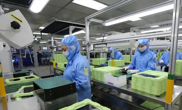 荷兰光刻机新规，震动全球芯片业，中国供应链自给已经按下加速键