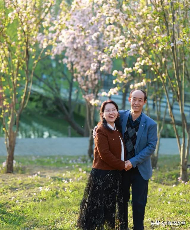 老了才明白,男人过六十,千万不要在兄弟姐妹面前,做这几件事!