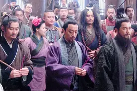 梁山108将中所有高手对战记录一览，林冲没败绩，呼延灼记录最多图片