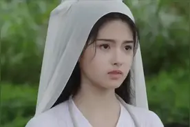 《墨雨云间》艾米：童星出身，艳压吴谨言，16岁却成了丫环专业户图片