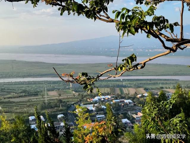 登上古潼关 俯瞰渭河入黄河
