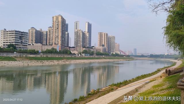 出游第8站-武汉：马不停蹄也转不完，看我俩都去了哪？在哪最悠闲