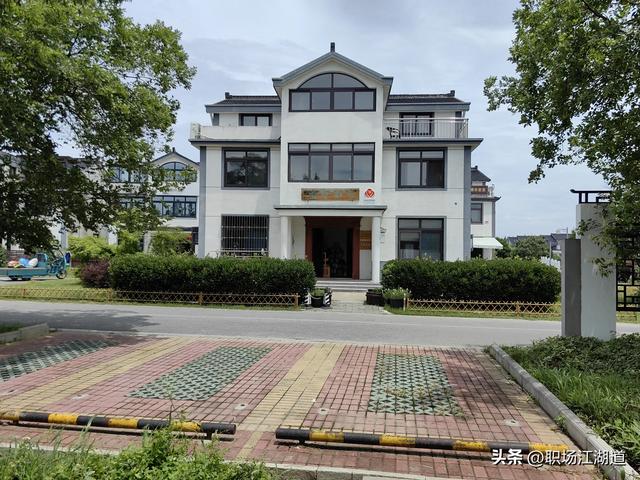 这个新村美得不像话！离上海只有一小时车程，去了还想去！