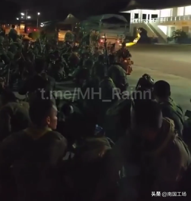 中国两款火箭炮迎来首次实战，泰国士兵打82炮，中美制榴弹炮对轰