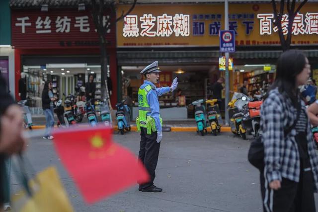 你景点驻足，我为你守护