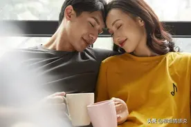 两性交往:女人最多能接受大自己多少岁的男人？现实很残酷！图片