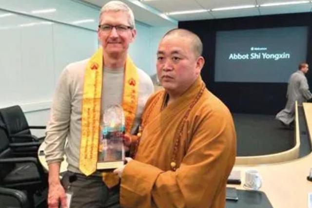 少林寺总裁释永信被带走调查！被曝敛财数十亿、豪车娶妻生活奢靡