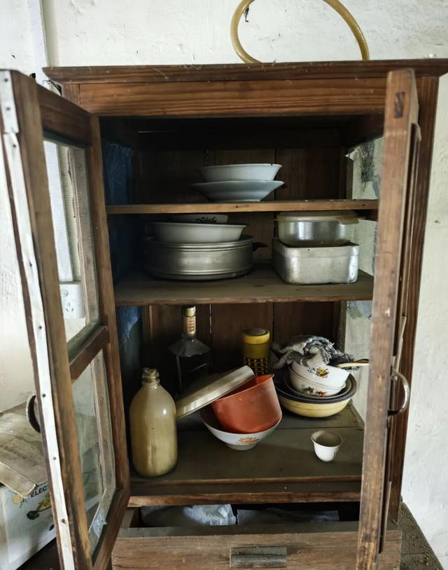 南京南郊山区被时间封印30余年的“矿山小镇”