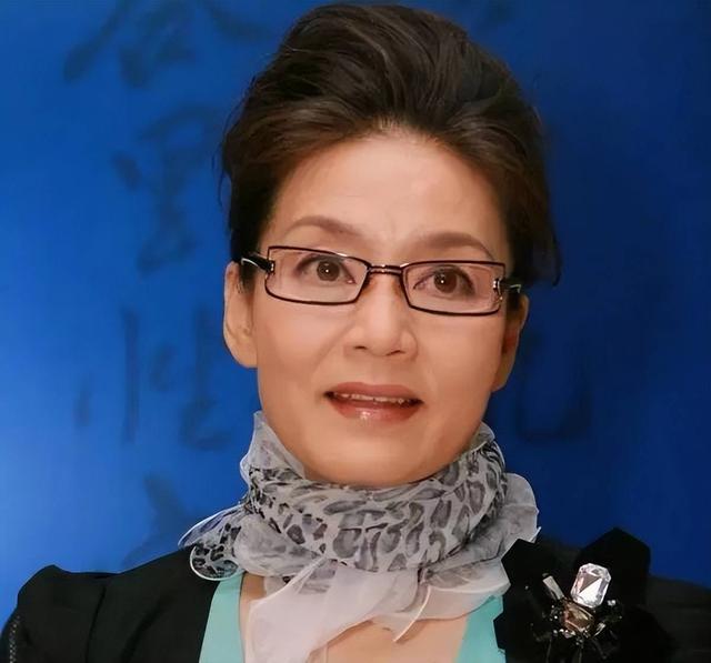 演技再好长得凶也白搭！一脸“凶相”的5位女演员，可惜了好演技