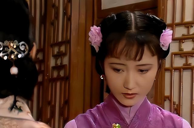 古代夫妇睡觉时，丫鬟守在床边，不觉得尴尬吗？原因其实很简单