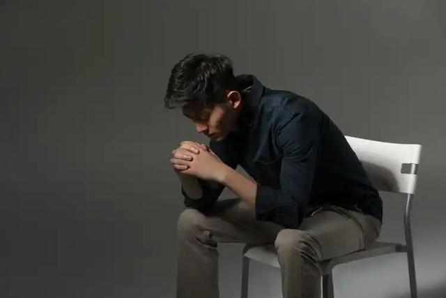 95后满30，资产荒来袭	，2026中国经济中年转身？