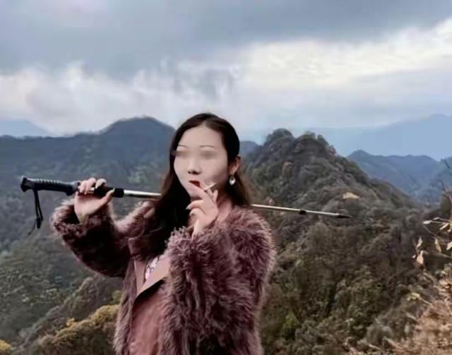 陕西女老师事件不断发酵，知情人爆料：吸烟穿吊带，疑有多位男友