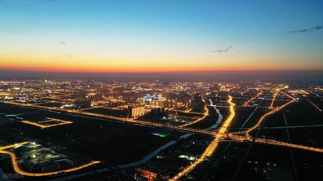 江苏又一座城市有望比肩苏州，油气储量全省第一，号称美食之都