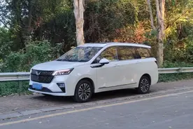 都是7座MPV，从五菱宏光，换成五菱佳辰，分享真实车主用车感受图片