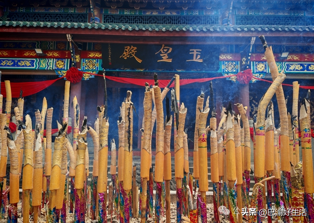 重庆丰都名山鬼城景区，里面到底啥样？
