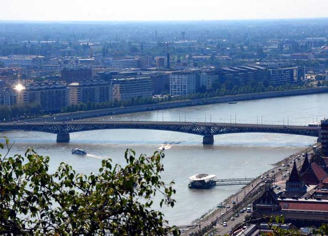 欧洲旅游：走进匈牙利首都布达佩斯（图）