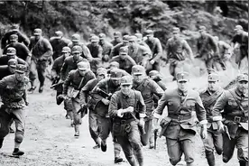 一分钟改写抗战史:1942年,2000日军扮难民涌入云南,营长果断炸桥!图片