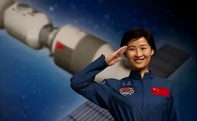 航天女英雄刘洋，丈夫才貌双全，曾对妻子撒谎，妻子却不怪他