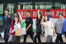 直击高考前线！立志“拱城里白菜”的衡中考生，被自己打脸了图片