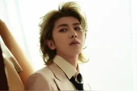 蔡徐坤直播时被封！原因曝光图片