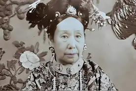 慈禧的日常生活，其奢靡程度超乎想象，气得人咬牙切齿图片