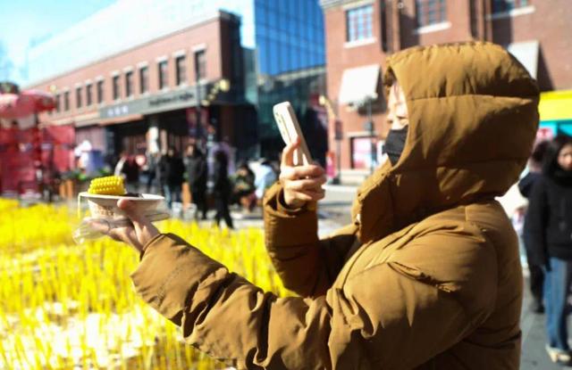 冰雪“牵手”中国年 “冷”资源撬动“热”经济