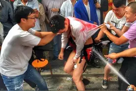 2013年，山西婚闹夺命，新娘一个月变寡妇，凶手称“按风俗办事”图片