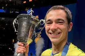 雨果29岁了，父母是体育老师，18岁独自赴欧，29岁登顶乒乓球之巅图片