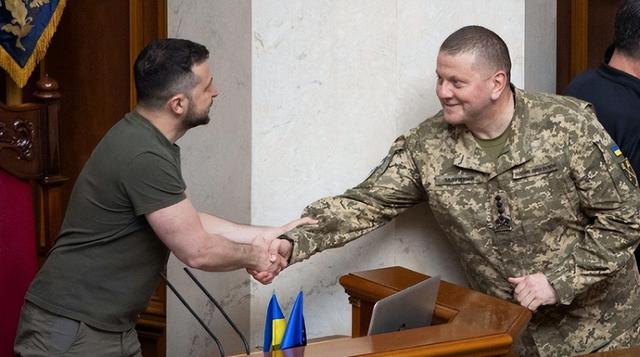 和平是陷阱？俄乌停火在即，扎卢日内揭开残酷真相，暗藏三大隐患