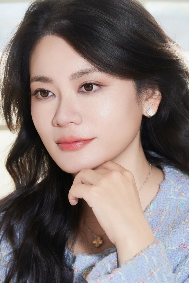 扯白||被叫“女士”的年纪，我却更相信童话了